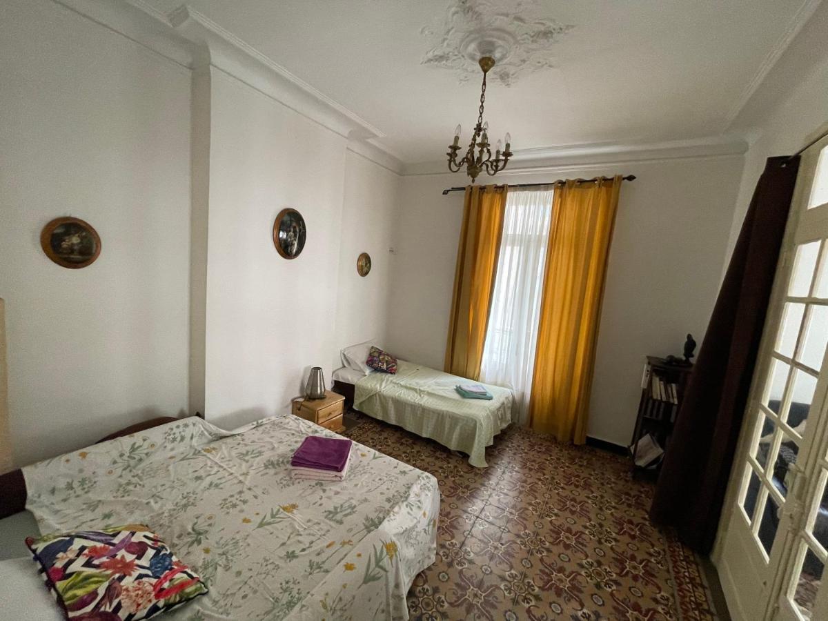 Appartement Dans Immeuble Haussmanien Algiers Exterior photo