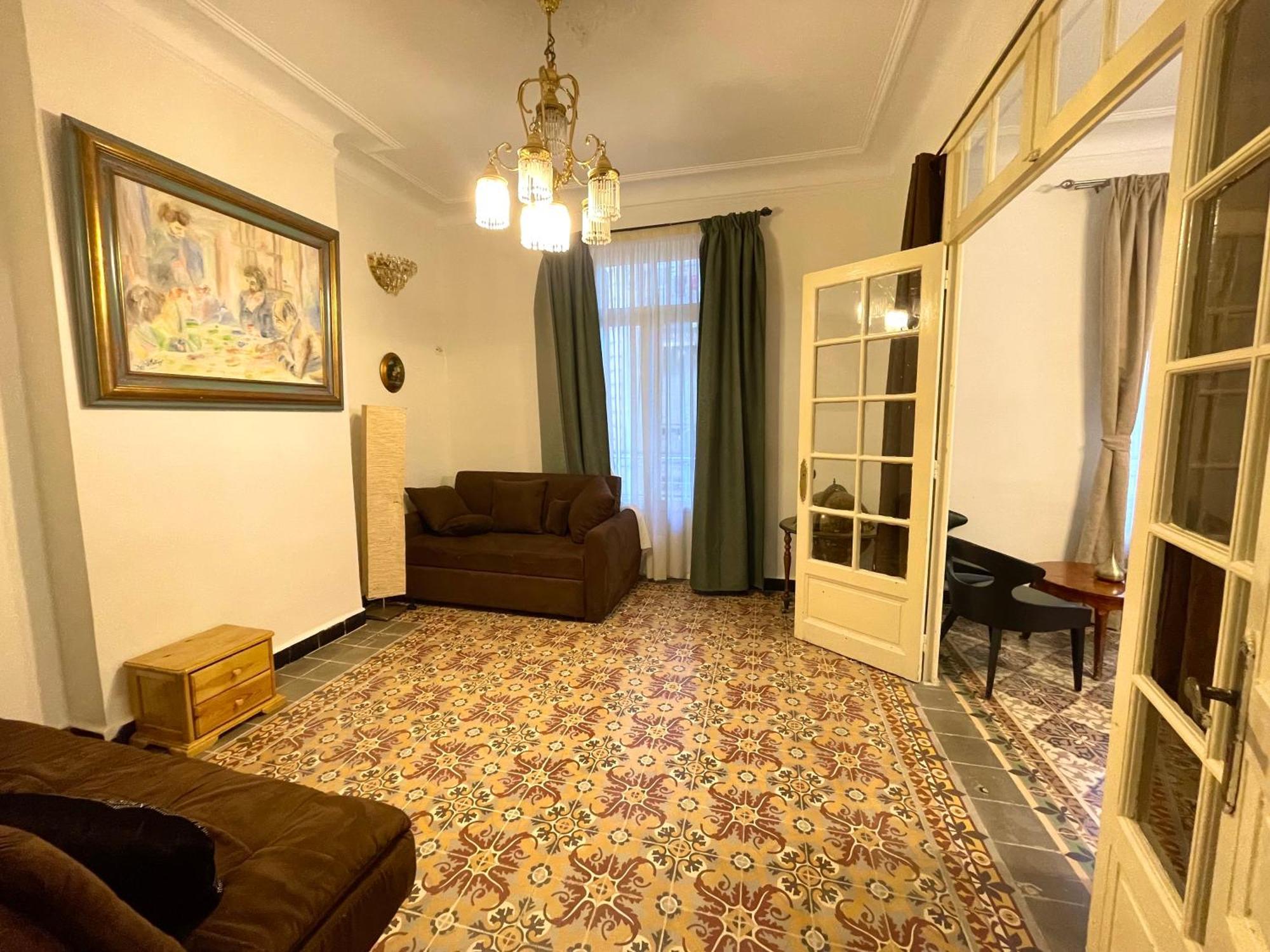 Appartement Dans Immeuble Haussmanien Algiers Exterior photo